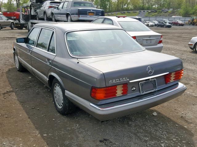 WDBCA35D6HA350485 - 1987 MERCEDES-BENZ 420 SEL GRAY photo 3