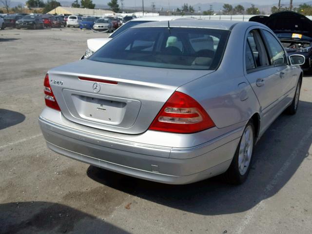 WDBRF61J13E010445 - 2003 MERCEDES-BENZ C 240 SILVER photo 4