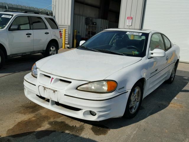 1G2NW12E22C181367 - 2002 PONTIAC GRAND AM G WHITE photo 2