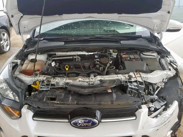 1FADP3N27EL253918 - 2014 FORD FOCUS TITA WHITE photo 7