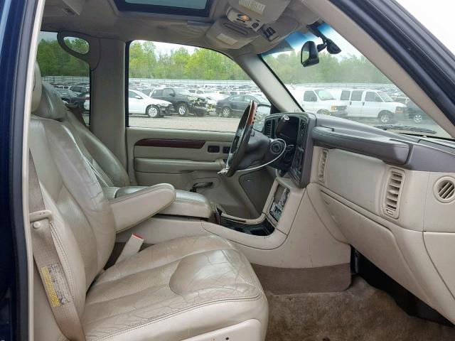 1GYEK63N75R143275 - 2005 CADILLAC ESCALADE L BLUE photo 5