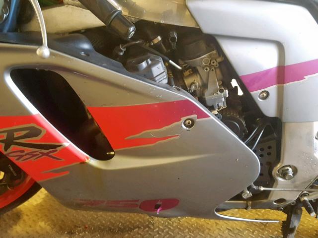 JS1GR7BA2P2102671 - 1993 SUZUKI GSX-R750 W TWO TONE photo 7