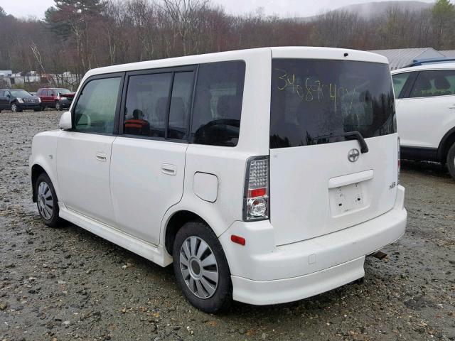 JTLKT334864074434 - 2006 TOYOTA SCION XB WHITE photo 3