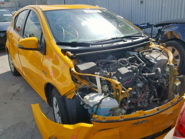 JTDKDTB36E1064311 - 2014 TOYOTA PRIUS C YELLOW photo 1