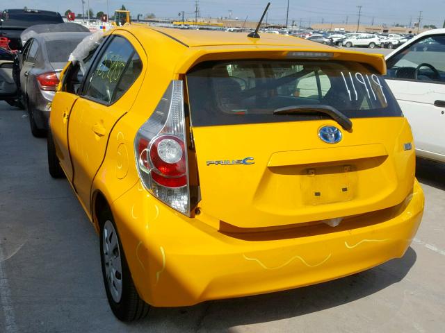 JTDKDTB36E1064311 - 2014 TOYOTA PRIUS C YELLOW photo 3