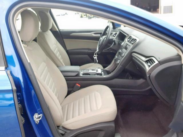 3FA6P0G79HR117179 - 2017 FORD FUSION S BLUE photo 5