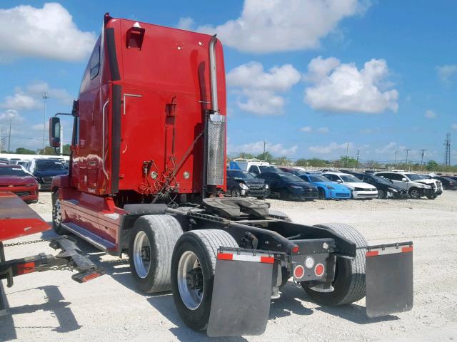 1FUJBBAV87LV92141 - 2007 FREIGHTLINER CONVENTION RED photo 3
