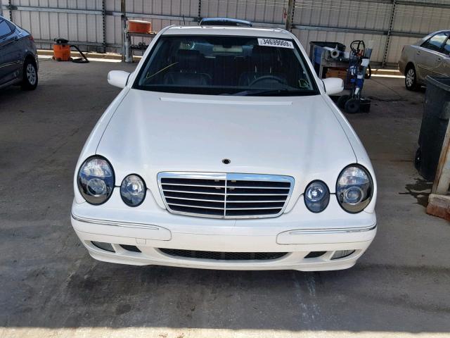 WDBJF65J81B329508 - 2001 MERCEDES-BENZ E 320 WHITE photo 9