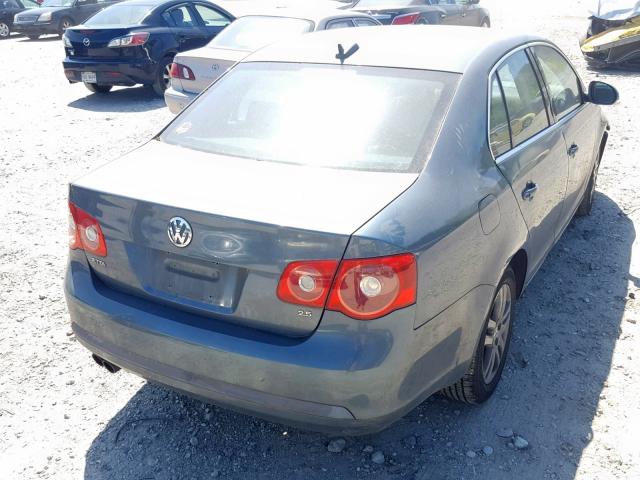 3VWSF71K76M640645 - 2006 VOLKSWAGEN JETTA 2.5 GRAY photo 4