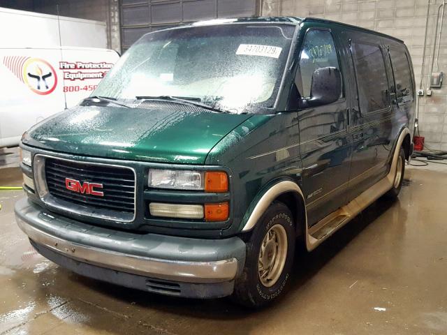 1GDFG15R211229127 - 2001 GMC SAVANA RV GREEN photo 2