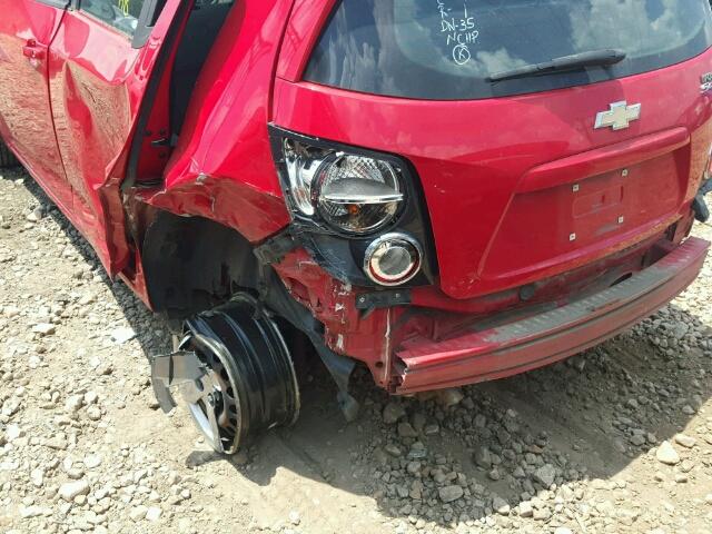 1G1JB6SH7D4227441 - 2013 CHEVROLET SONIC LS 红色 照片 9