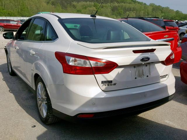 1FADP3J24EL316480 - 2014 FORD FOCUS TITA WHITE photo 3