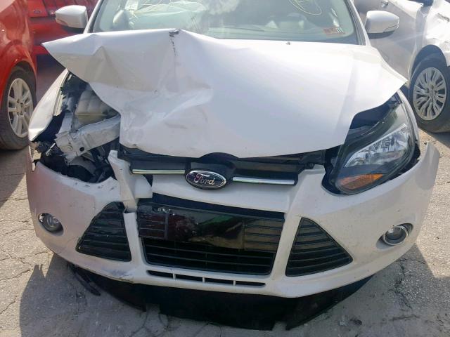 1FADP3J24EL316480 - 2014 FORD FOCUS TITA WHITE photo 7