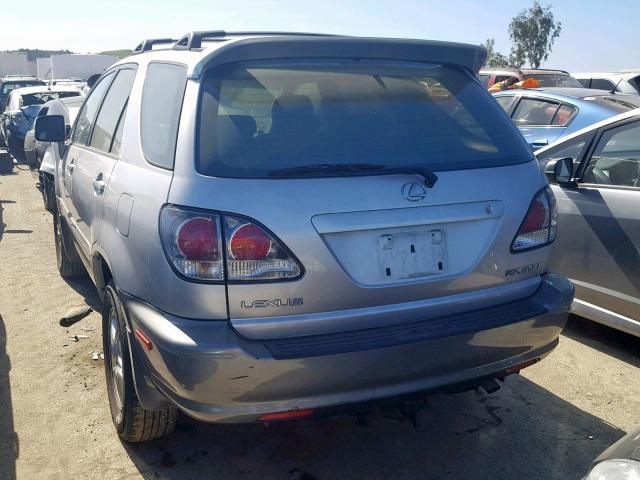 JTJHF10U720281157 - 2002 LEXUS RX 300 SILVER photo 3