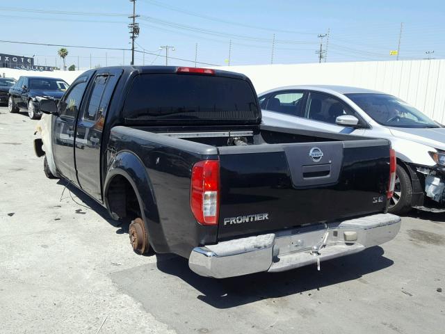 1N6AD07U05C430096 - 2005 NISSAN FRONTIER C BLACK photo 3