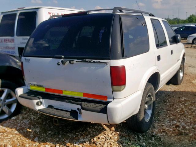 1GNCS13X64K165302 - 2004 CHEVROLET BLAZER WHITE photo 4