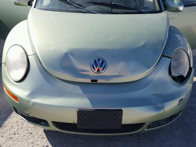 3VWPW31C28M516261 - 2008 VOLKSWAGEN NEW BEETLE 绿色 照片 7