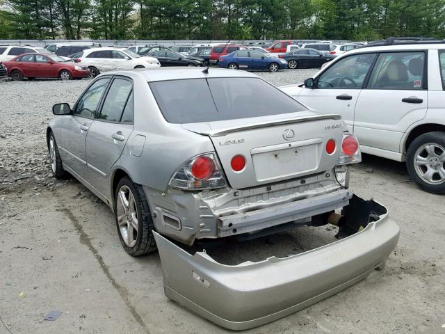 JTHBD192930071479 - 2003 LEXUS IS 300 SILVER photo 3