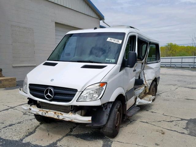 WDZPE7CCXD5808170 - 2013 MERCEDES-BENZ SPRINTER 2 WHITE photo 2