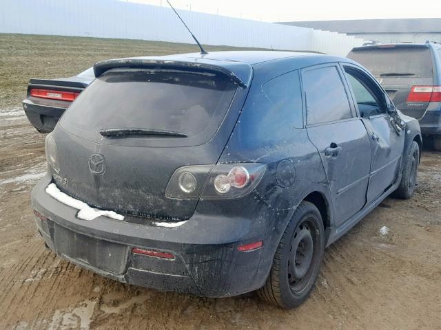 JM1BK343881839862 - 2008 MAZDA 3 HATCHBAC GRAY photo 4