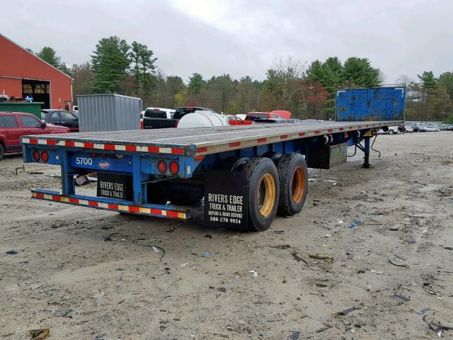 1UYFS2451VA125839 - 1997 UTILITY TRAILER BLUE photo 4