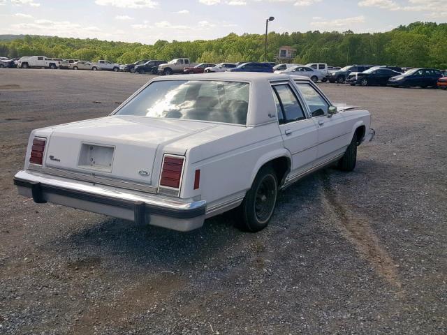 2FABP43FXFX135529 - 1985 FORD LTD CROWN WHITE photo 4