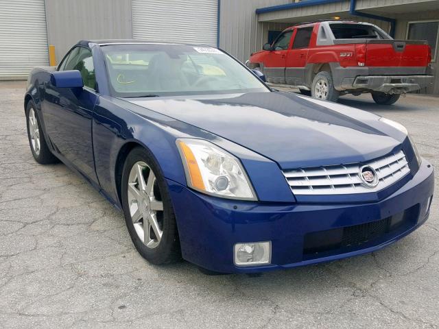 1G6YV34A945603999 - 2004 CADILLAC XLR BLUE photo 1