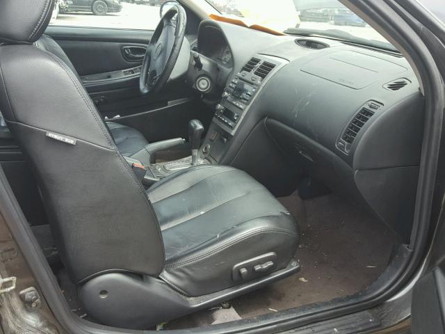 JN1CA31A71T112350 - 2001 NISSAN MAXIMA GXE GRAY photo 5