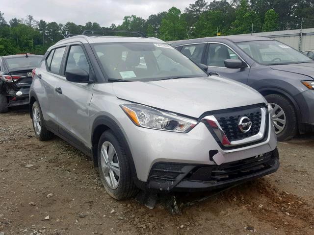 3N1CP5CU9JL510049 - 2018 NISSAN KICKS S SILVER photo 1