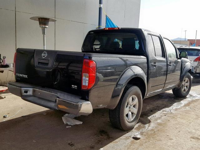 1N6AD07U19C415211 - 2009 NISSAN FRONTIER C BLACK photo 4