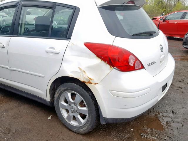 3N1BC13E39L390947 - 2009 NISSAN VERSA S WHITE photo 9