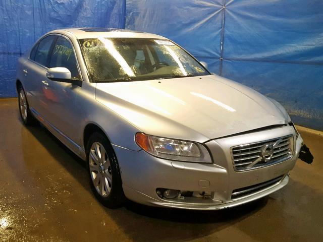 YV1960AS0A1129447 - 2010 VOLVO S80 3.2 SILVER photo 1