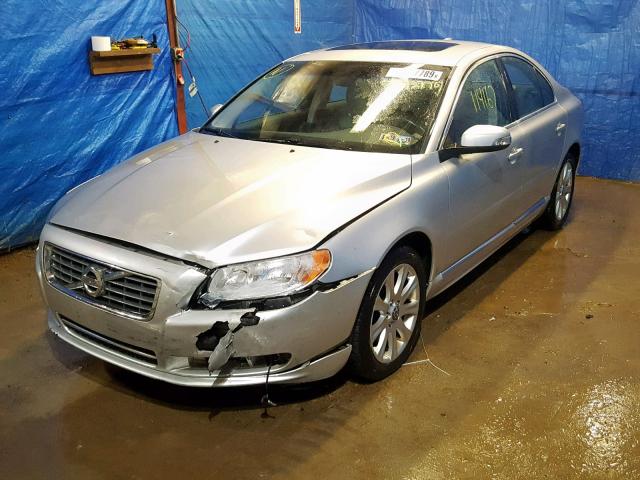 YV1960AS0A1129447 - 2010 VOLVO S80 3.2 SILVER photo 2