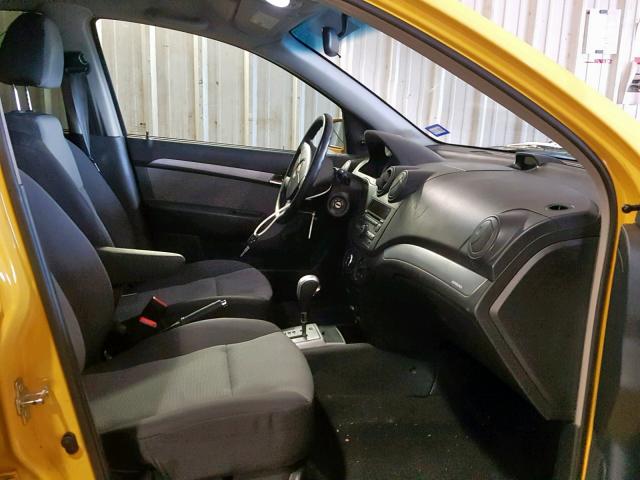 KL1TD6DE3AB098738 - 2010 CHEVROLET AVEO LS YELLOW photo 5