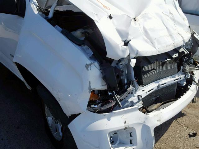 1GTG5BEA5G1202401 - 2016 GMC CANYON WHITE photo 9