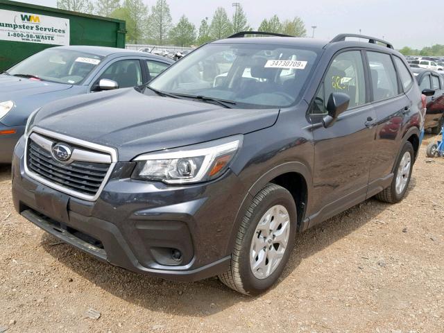 JF2SKACC9KH462139 - 2019 SUBARU FORESTER GRAY photo 2