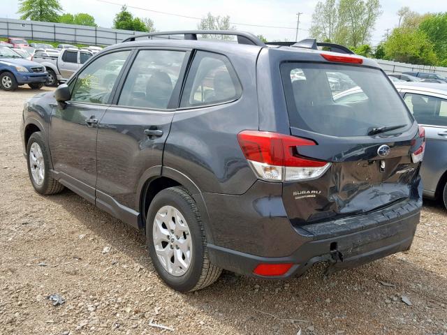 JF2SKACC9KH462139 - 2019 SUBARU FORESTER GRAY photo 3