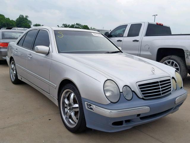 WDBJF65J81B332781 - 2001 MERCEDES-BENZ E 320 SILVER photo 1