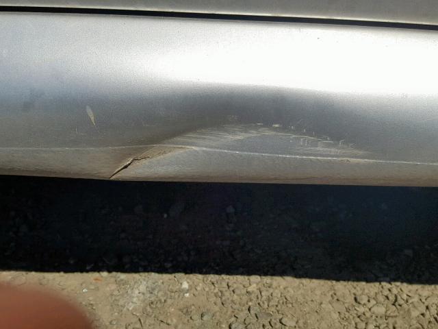 3VWBF61C3WM010124 - 1998 VOLKSWAGEN NEW BEETLE ვერცხლისფერი ფოტო 9