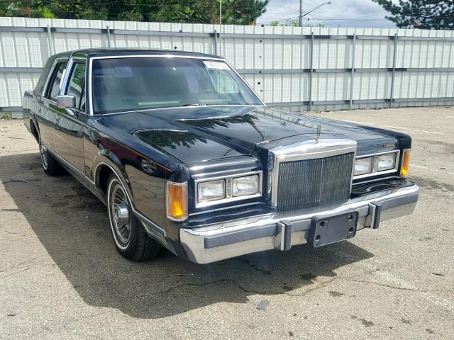 1LNBM81F5JY740284 - 1988 LINCOLN TOWN CAR BLACK photo 1