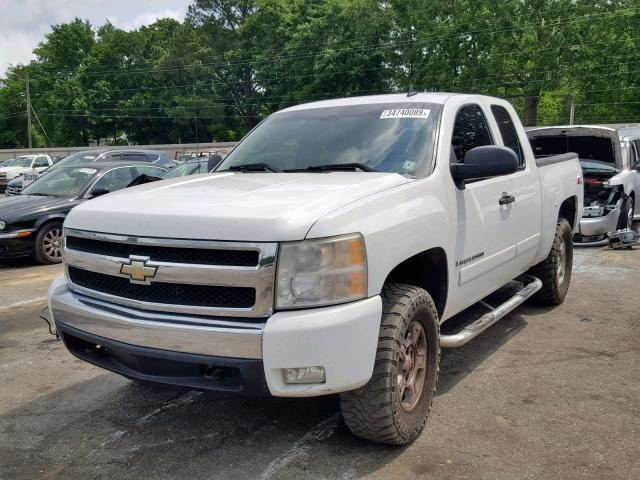 1GCEK19048Z219592 - 2008 CHEVROLET SILVERADO WHITE photo 2