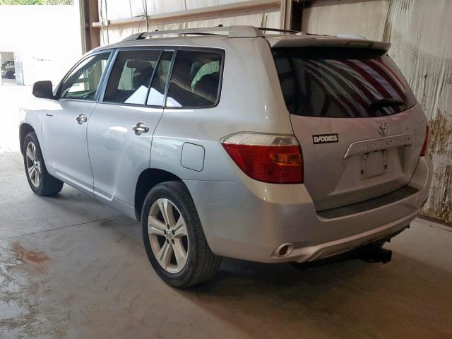 JTEYK3EH3A2105176 - 2010 TOYOTA HIGHLANDER SILVER photo 3