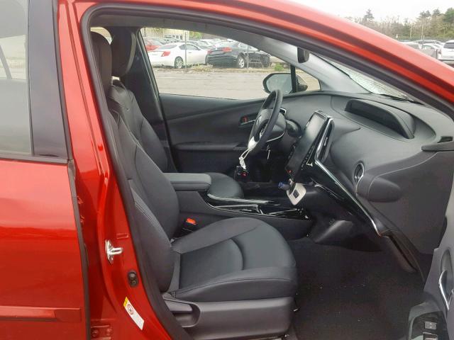 JTDKARFP8H3057846 - 2017 TOYOTA PRIUS PRIM 红色 照片 5