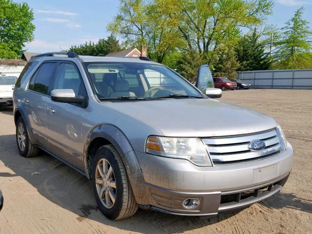 1FMDK02WX8GA43594 - 2008 FORD TAURUS X S SILVER photo 1