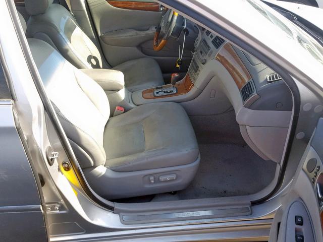 JTHBA30G355089253 - 2005 LEXUS ES 330 SILVER photo 5