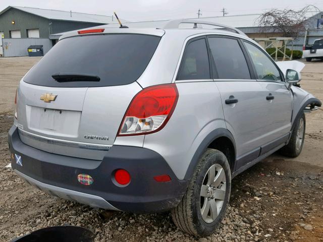 3GNAL2EK3CS656456 - 2012 CHEVROLET CAPTIVA SP SILVER photo 4