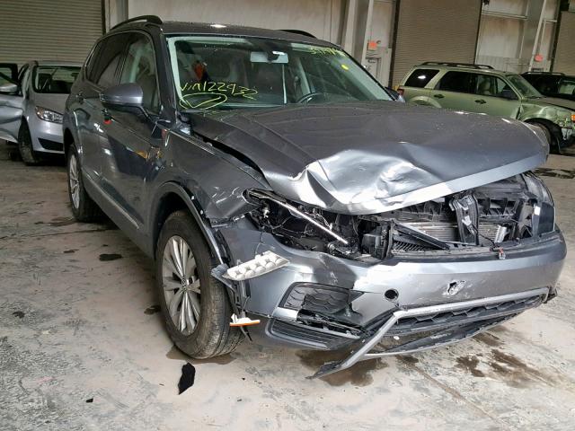 3VV2B7AX0JM122932 - 2018 VOLKSWAGEN TIGUAN SE SILVER photo 1