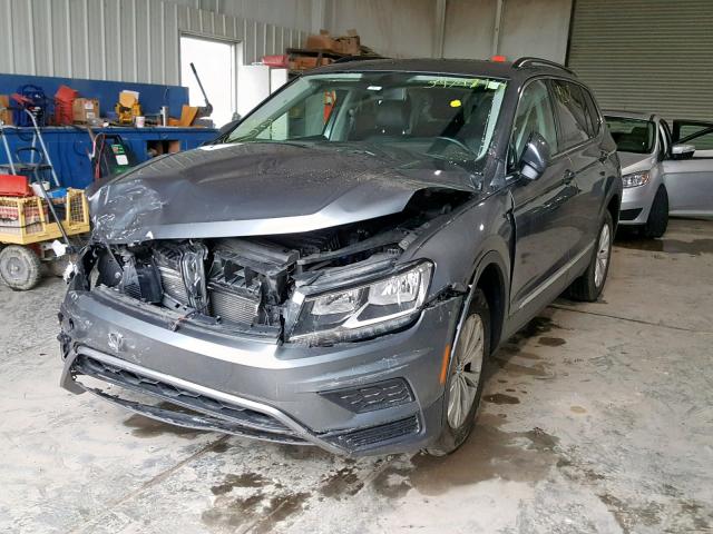 3VV2B7AX0JM122932 - 2018 VOLKSWAGEN TIGUAN SE SILVER photo 2