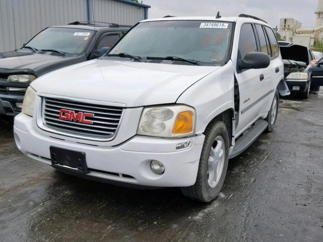 1GKDS13S482228098 - 2008 GMC ENVOY WHITE photo 2