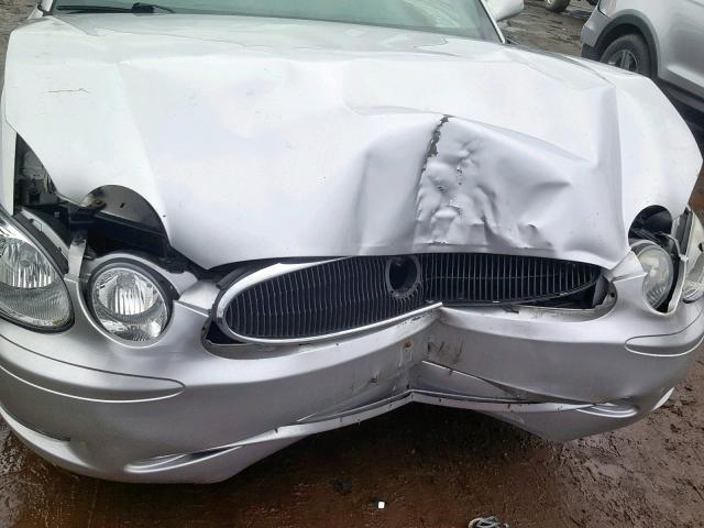 2G4WC532151289330 - 2005 BUICK LACROSSE C SILVER photo 9